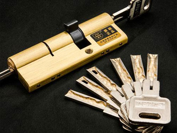 康马24小时上门开锁公司