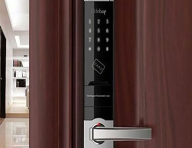 康马24小时上门开锁公司